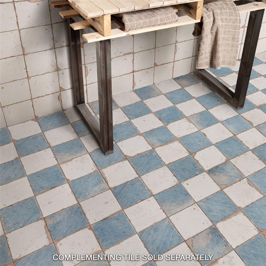 Vintage Weathered Ocean & off White Checker Anti Slip Flooring