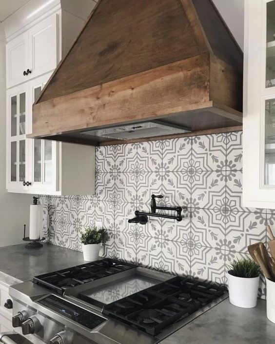 Antalya Light Peel & Stick Tile