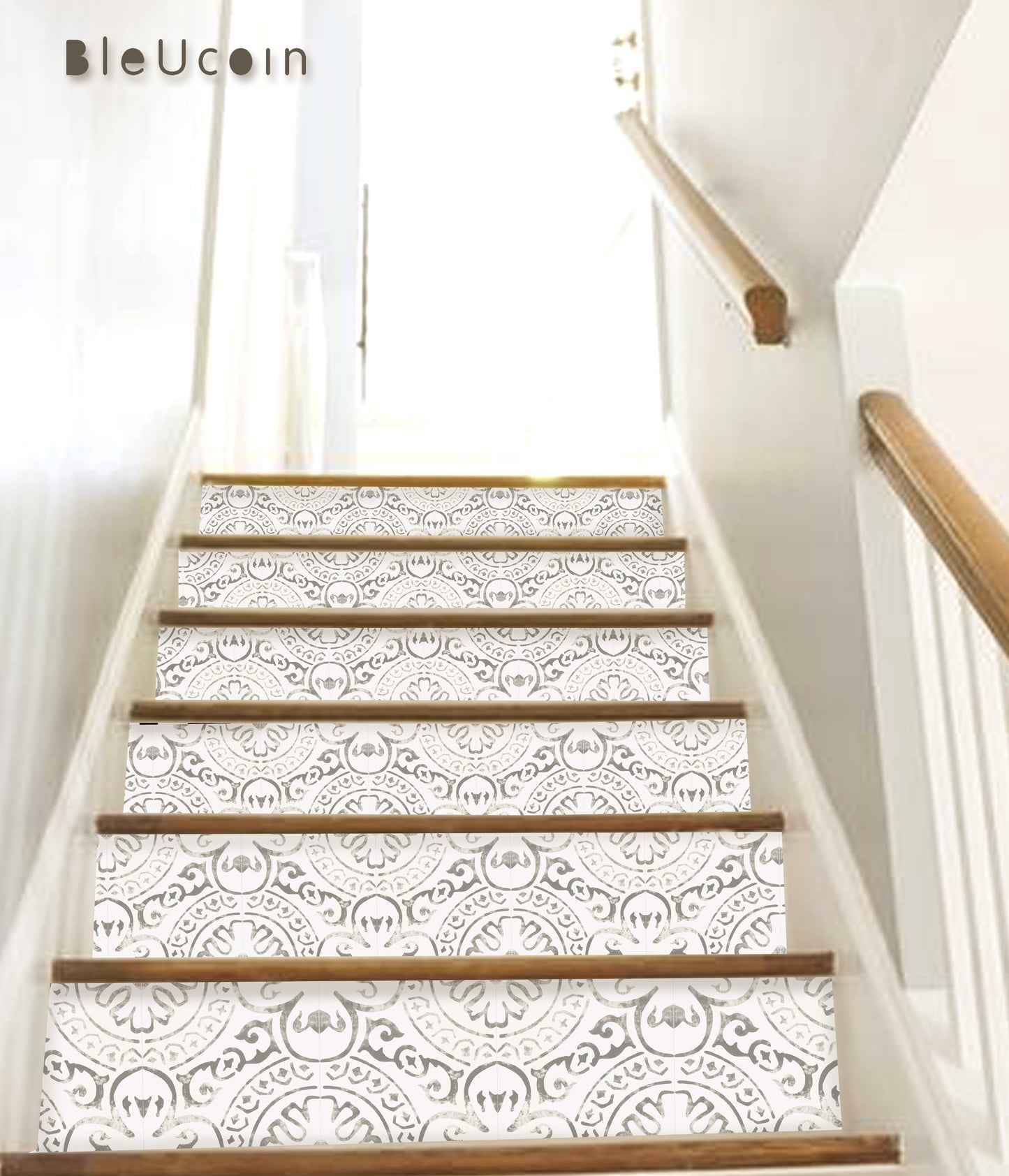 Amalfi Light Peel & Stick Stair Strip