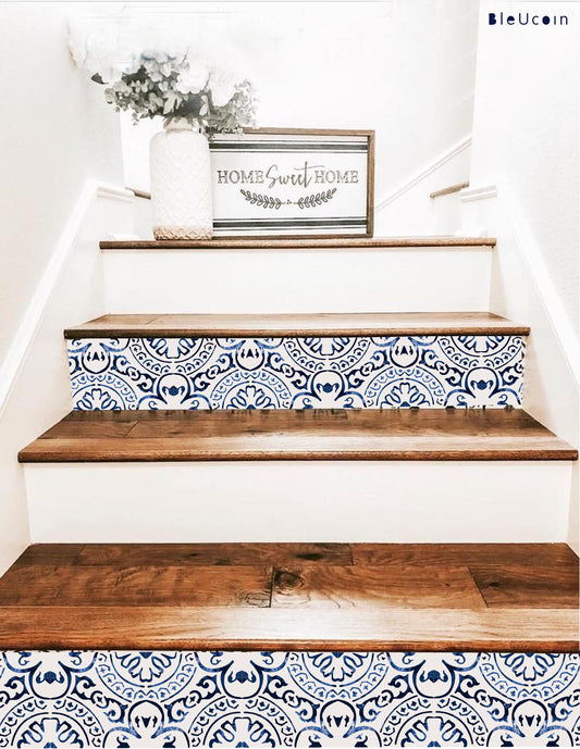 Amalfi Ink Peel & Stick Stair Strip