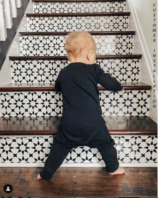Pacific black Peel & Stick Stair Strip